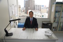 水ノ上成彰所長